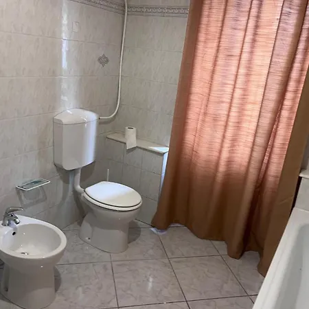 Residenza Cairoli * 库佩洛