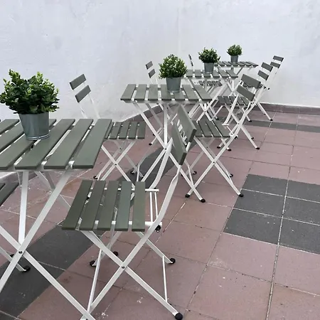 Residenza Cairoli 招待所 *