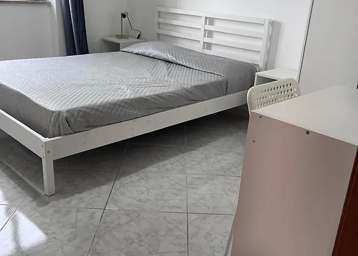 Casa de hóspedes Residenza Cairoli *