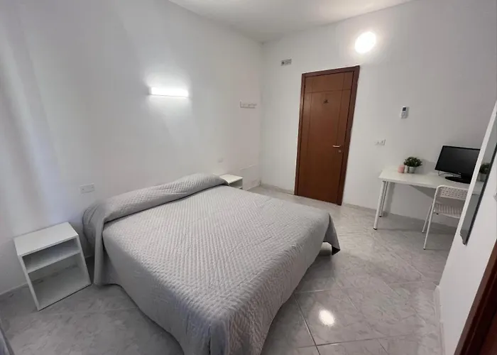 Gasthuis Residenza Cairoli *